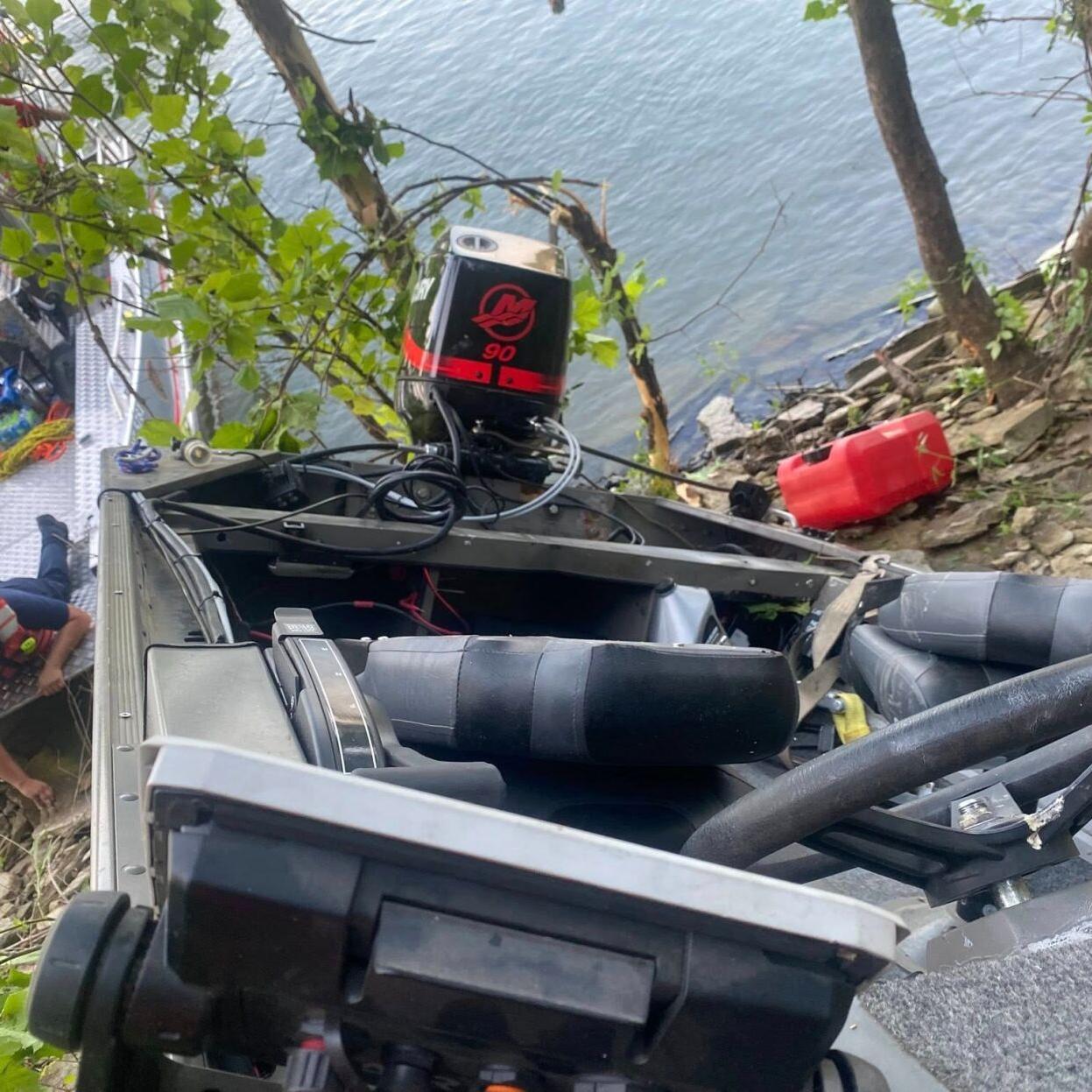 TAYLORSVILLE LAKE ACCIDENT 2.jpg